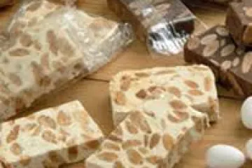 Turrón de Alicante, el duro.