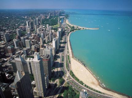 Costa del lago en Chicago, Illinois.