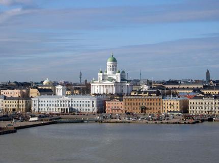 Panorámica del puerto de Helsinki
