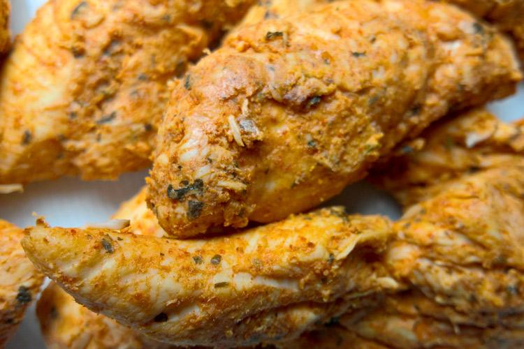 Pollo tikka, asado al estilo de la India.