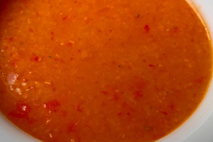 Un cuenco de puré de hortalizas Marbella.