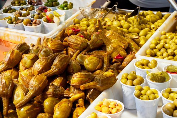 Berenjenas de almagro en el mercado.