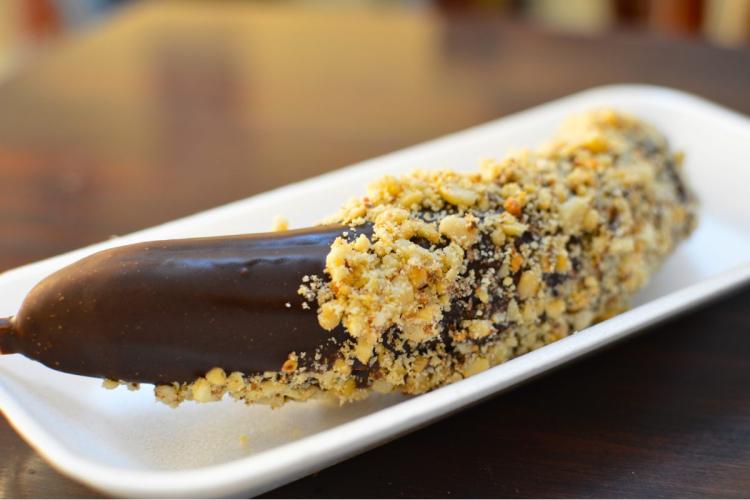 Chocobanana, un postre popular en Guatemala.