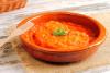 Bonito en salsa de tomate.