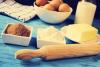 Ingredientes para hacer bollos, bizcochos y pasteles.