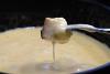 Fondue de queso y leche.