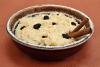 Budín de arroz al estilo sueco, con uvas pasas.