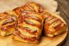 Celosías de hojaldre rellenas de espinacas.