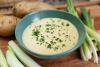 Un cuenco con vichyssoise.