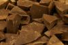 Trozos de chocolate.