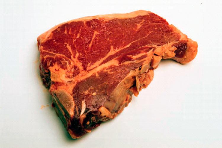 Chuletón o T-bone steak.